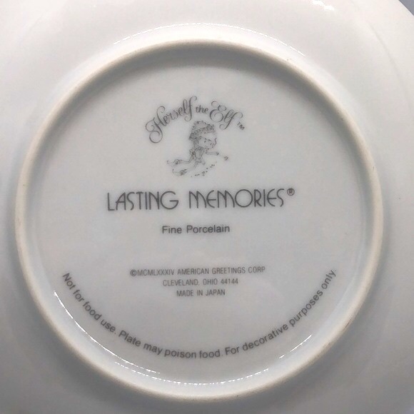 Herself the Elf Porcelain Decorative Plate - Picture 3 of 5